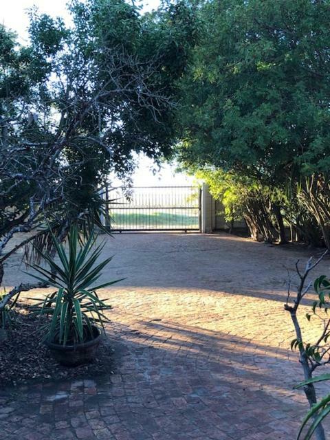 The Vineyard East Hotel Durbanville Exterior foto